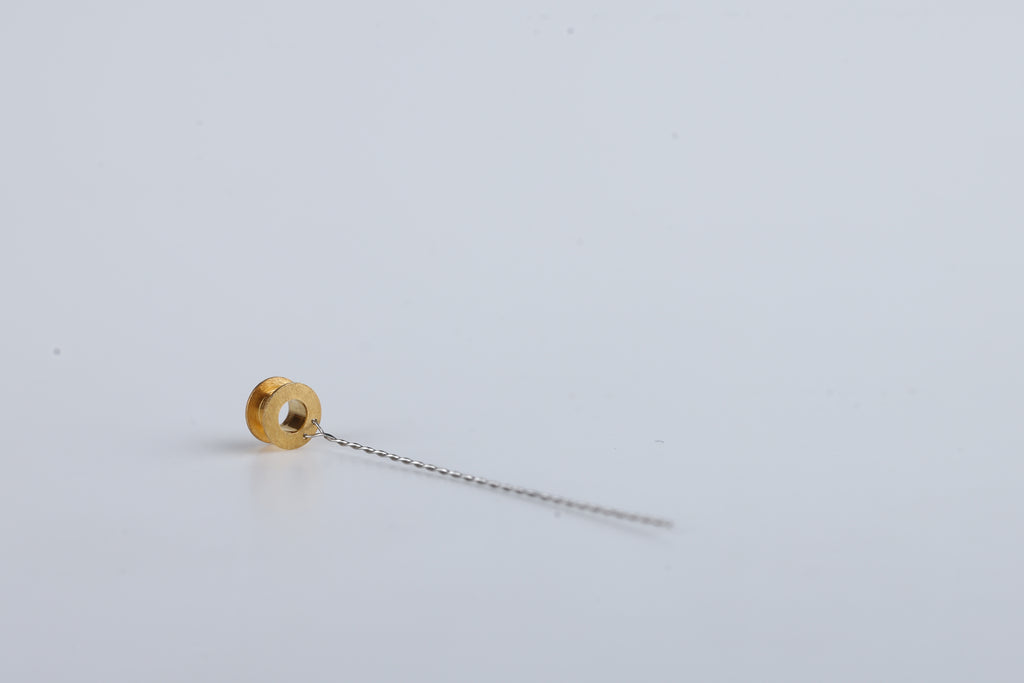 Gold Vent Tube type Collar Button With Wire